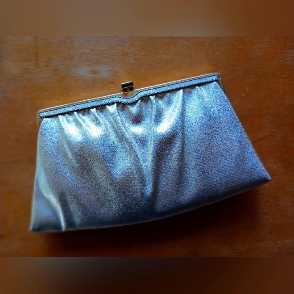 Ande Gold Clutch